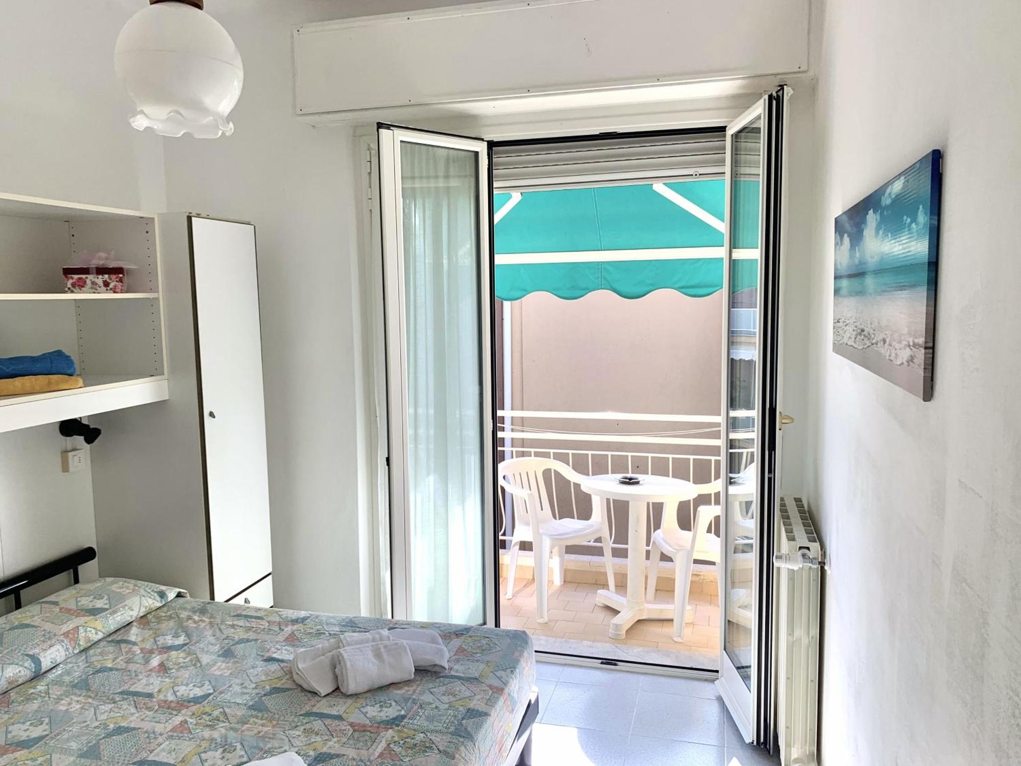 Hotel Villa Chiara Finale Ligure Exterior photo